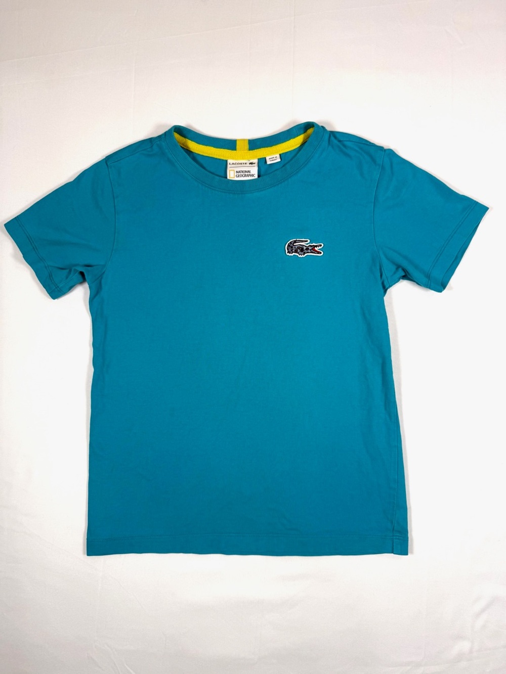 LACOSTE Boys National‎ Geographic Crocodile Logo Tee Size 8 Adventure Graphic